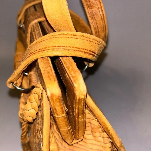 Authentic cleobella Arya lamb skin handbag - Picture 5 of 9